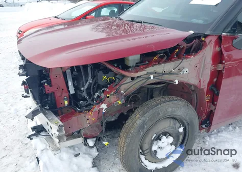 2024 Toyota Highlander Xle z USA, uszkodzony, nr VIN 5TDKDRBH9RS541305